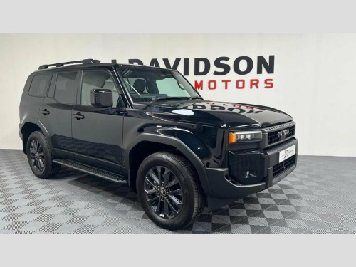 Toyota Land Cruiser  2.8D Invincible SUV 5dr Diesel Auto 4WD Euro 6 (s/