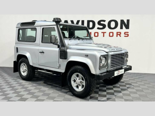 Land Rover Defender  2.4 TDCi XS SUV 3dr Diesel Manual 4WD SWB Euro 4 (