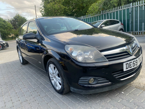 Vauxhall Astra  1.6i 16v Elite 5dr