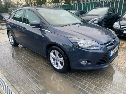 Ford Focus  1.6 Zetec Powershift Euro 5 5dr 