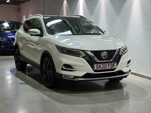 Nissan Qashqai  1.3 DIG-T Tekna Euro 6 (s/s) 5dr