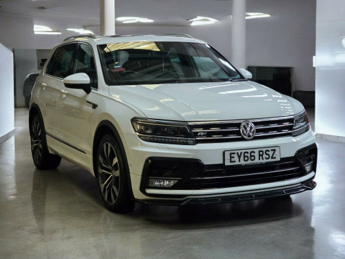 Volkswagen Tiguan  2.0 TDI BlueMotion Tech R-Line DSG 4Motion Euro 6 (s/s) 5dr 