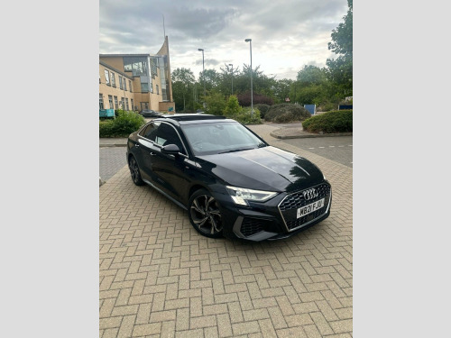 Audi A3  1.5 TFSI 35 S line Saloon 4dr Petrol S Tronic Euro