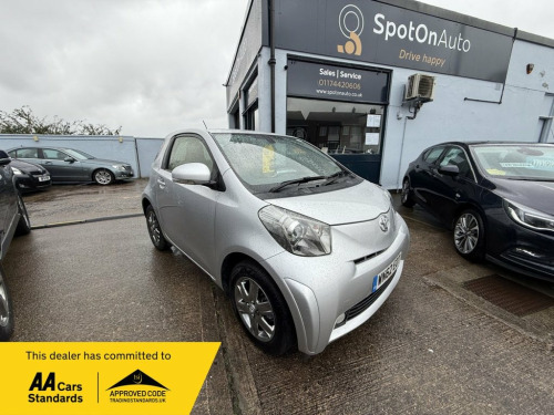 Toyota iQ  1.0 VVT-i 2 Hatchback 3dr Petrol Manual Euro 5 (68 