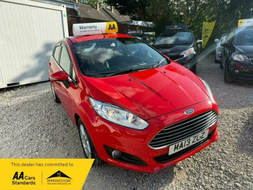 Ford Fiesta  1.0T EcoBoost Zetec Euro 5 (s/s) 5dr