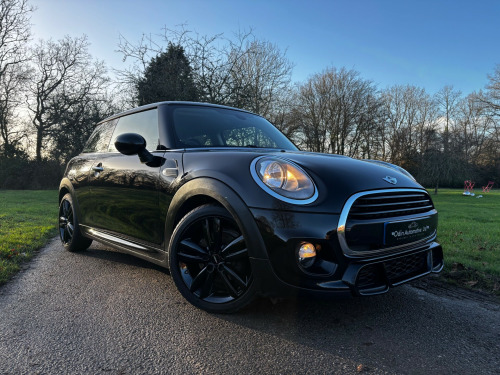 MINI Hatch  1.5 Cooper Hatchback 3dr Petrol Manual Euro 6 (s/s) (136 ps) 