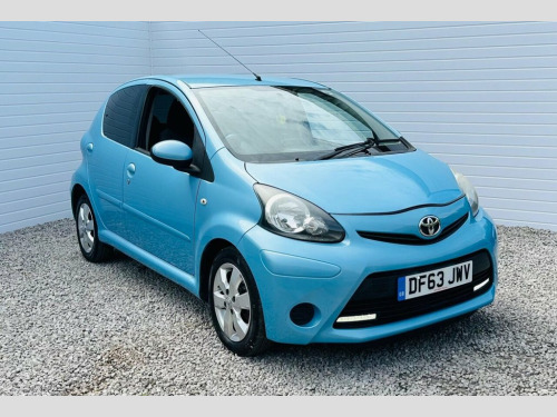 Toyota AYGO  1.0 VVT-i Move Euro 5 5dr