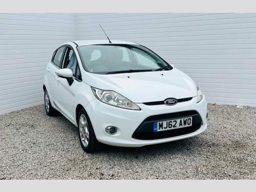 Ford Fiesta  1.25 Zetec Hatchback 5dr Petrol Manual Euro 5 (82 