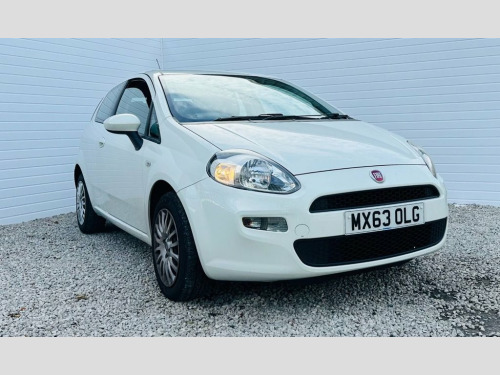 Fiat Punto  1.2 Pop Hatchback 3dr Petrol Manual Euro 5 (69 bhp