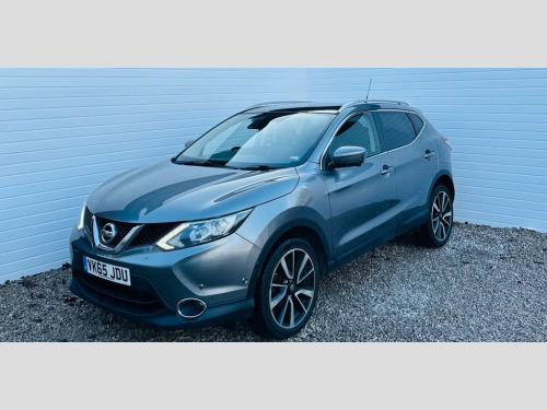 Nissan Qashqai  1.5 dCi Tekna SUV 5dr Diesel Manual 2WD Euro 6 (s/ 