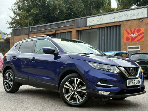 Nissan Qashqai  1.3 DIG-T N-Connecta Euro 6 (s/s) 5dr