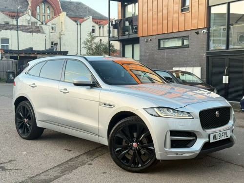 Jaguar F-PACE  2.0 D180 R-Sport Auto AWD Euro 6 (s/s) 5dr