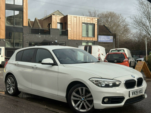 BMW 1 Series  1.5 118i Sport Euro 6 (s/s) 5dr