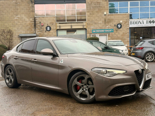 Alfa Romeo Giulia  2.2 TD Speciale Auto Euro 6 (s/s) 4dr 