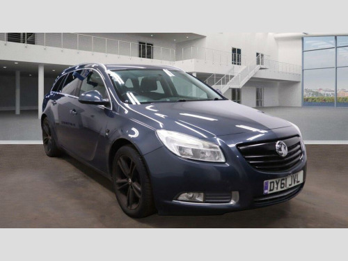 Vauxhall Insignia  2.0 CDTi SRi Nav Sports Tourer Auto Euro 5 5dr 