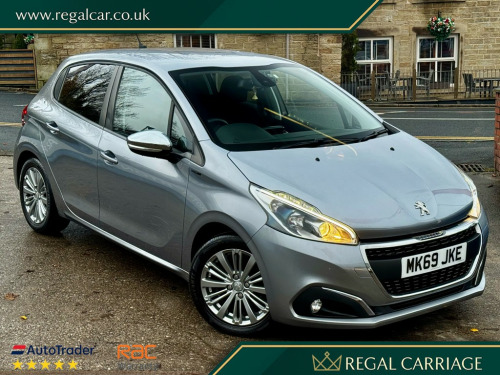 Peugeot 208  1.2 PureTech Signature Hatchback 5dr Petrol Manual Euro 6 (s/s) (82 ps)