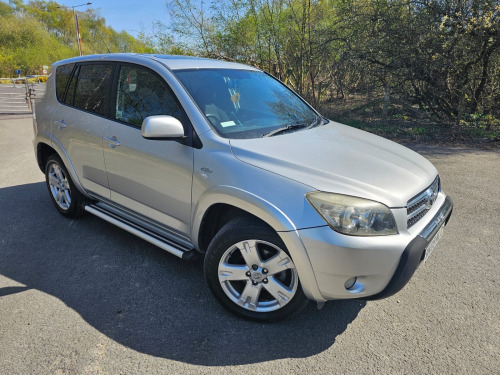 Toyota RAV4  2.2 D-4D SR180 5dr