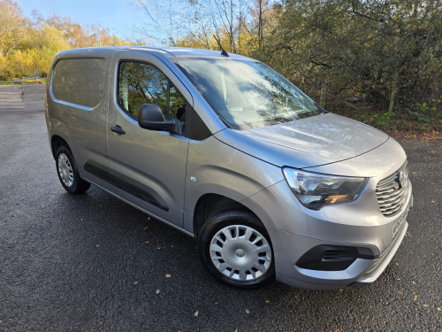 Vauxhall Combo  1.6 Turbo D 2300 Sportive Panel Van 4dr Diesel Manual L1 H1 Euro 6 (s/s) (1 
