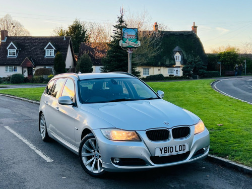 BMW 3 Series  2.0 318d SE Business Edition Touring 5dr Diesel Steptronic Euro 5 (143 ps) 