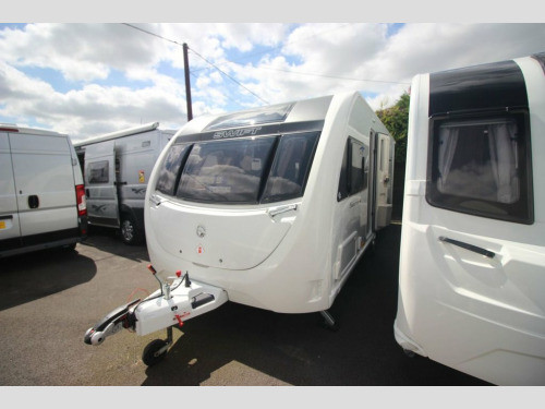 Suzuki Sunrise  Swift Sunrise 880 | 4 Berth