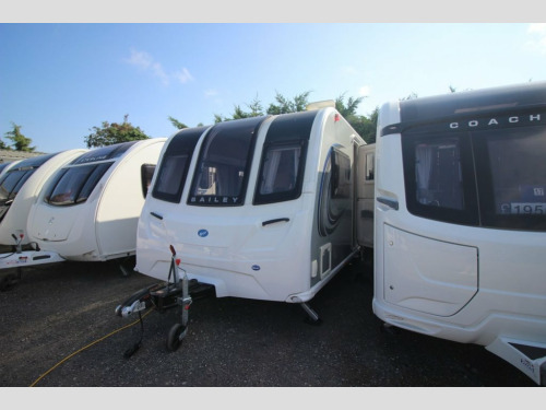 Peugeot PEGASUS GRANDE SE RIMINI   Fixed Single Beds, Truma Heating 