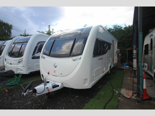 Austin Healey FINESSE  590 Rear Dinette Conversion
