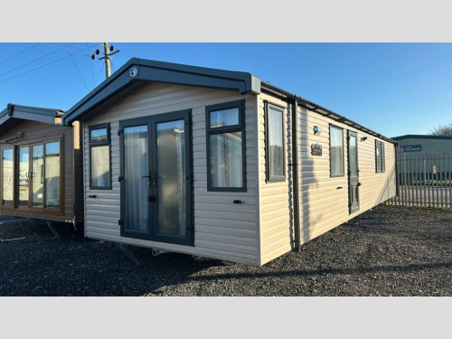 Suzuki ARDENNES  *OFF-SITE SALE* Nationwide Delivery Available* 