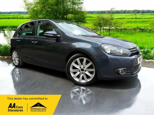 Volkswagen Golf  2.0 TDI GT DSG Euro 5 5dr