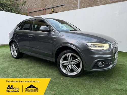 Audi Q3  2.0 TDI S line S Tronic quattro Euro 5 (s/s) 5dr