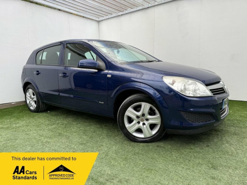 Vauxhall Astra  1.8i 16v Club 5dr