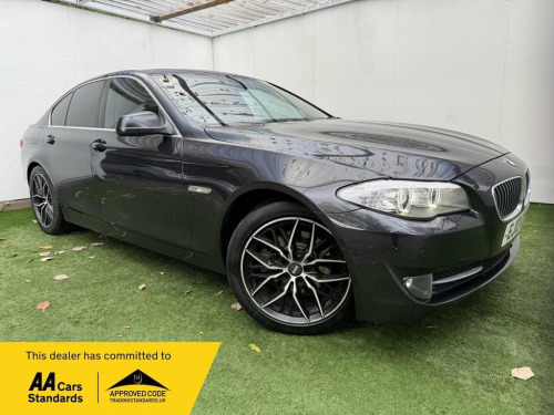 BMW 5 Series  2.0 520d SE Steptronic Euro 5 (s/s) 4dr