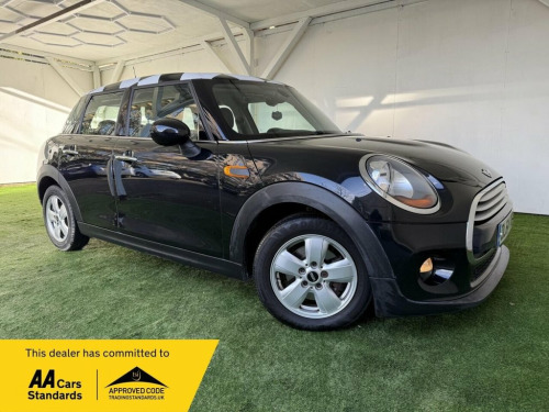 MINI Hatch  1.5 Cooper D Euro 6 (s/s) 5dr