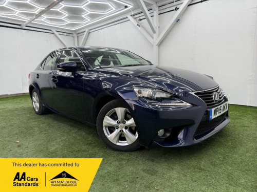 Lexus IS  2.5 300h SE E-CVT Euro 5 (s/s) 4dr 