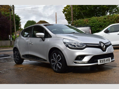 Renault Clio  1.5 dCi Play Hatchback 5dr Diesel Manual Euro 6 (s