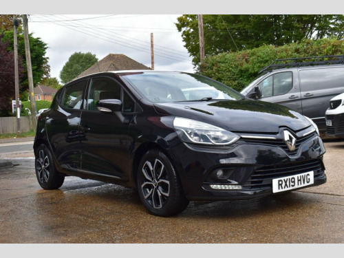 Renault Clio  1.5 dCi Play Hatchback 5dr Diesel Manual Euro 6 (s