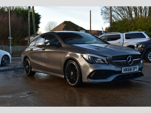 Mercedes-Benz CLA  2.1 CLA220d AMG Line Night Edition (Plus) Shooting 