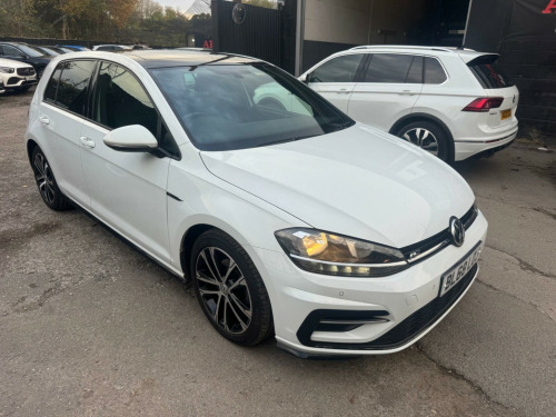 Volkswagen Golf  1.5 TSI EVO R-Line Euro 6 (s/s) 5dr