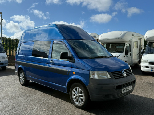 Volkswagen Transporter  ** HIGH TOP DAY VAN WITH TOILET ** 2.5 TURBO DIESEL **