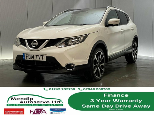 Nissan Qashqai  1.2 DIG-T Tekna SUV 5dr Petrol Manual 2WD Euro 5 (