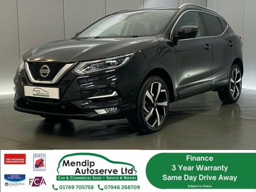 Nissan Qashqai  1.3 DIG-T Tekna SUV 5dr Petrol Manual Euro 6 (s/s)