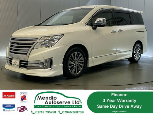 Nissan Elgrand  E52 AUTO