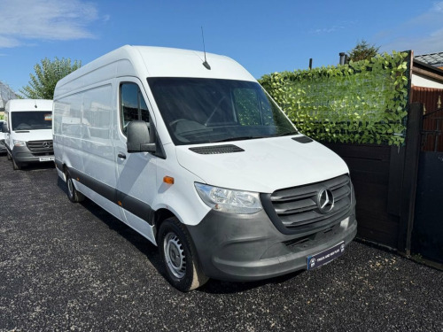 Mercedes-Benz Sprinter  2.1 311 CDI Panel Van 5dr Diesel Manual RWD L3 H2 
