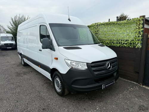 Mercedes-Benz Sprinter  2.1 311 CDI Panel Van 5dr Diesel Manual RWD L3 H2 