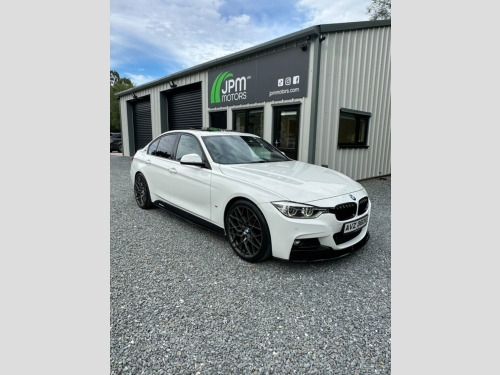 BMW 3 Series  2.0 330e 7.6kWh M Sport Saloon 4dr Petrol Plug-in 