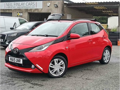 Toyota AYGO  1.0 VVT-i x-pression x-wave 5dr Petrol Manual Euro