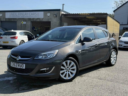 Vauxhall Astra  1.6 16v Elite Hatchback 5dr Petrol Manual Euro 5 (