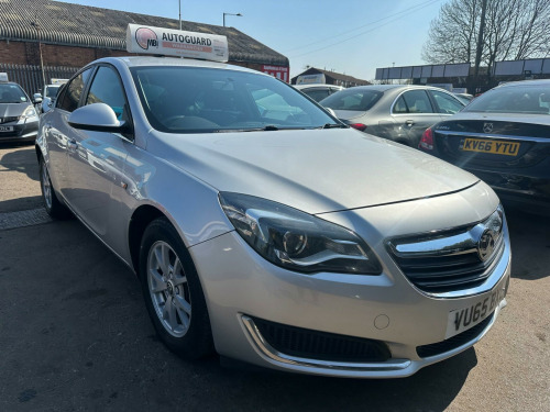 Vauxhall Insignia  2.0 CDTi ecoFLEX Design Euro 5 (s/s) 5dr