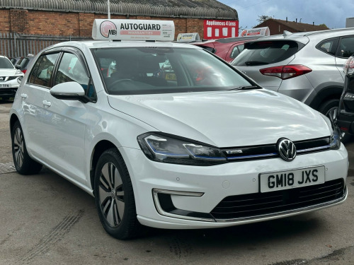 Volkswagen Golf  35.8kWh e-Golf Auto 5dr