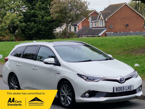 Toyota Auris  1.8 VVT-h Excel Touring Sports CVT Euro 6 (s/s) 5dr (Safety Sense)