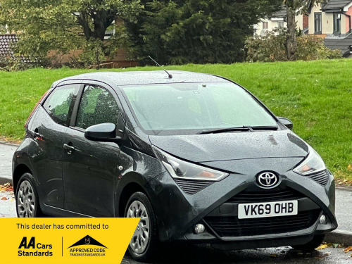 Toyota AYGO  1.0 VVT-i x-play Euro 6 5dr